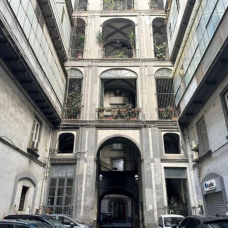 Maison Toledo Suites Naples Extérieur photo