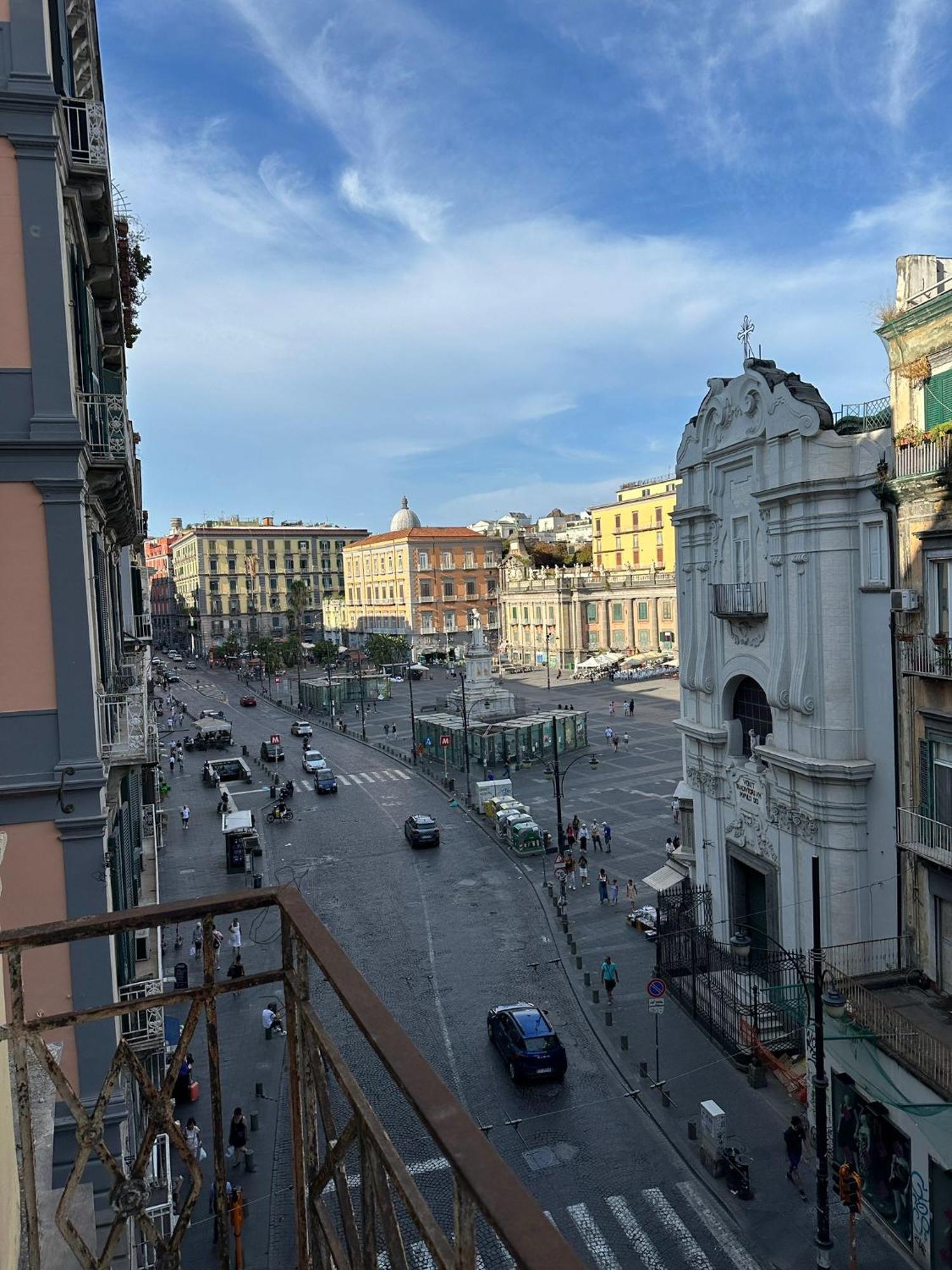 Maison Toledo Suites Naples Extérieur photo