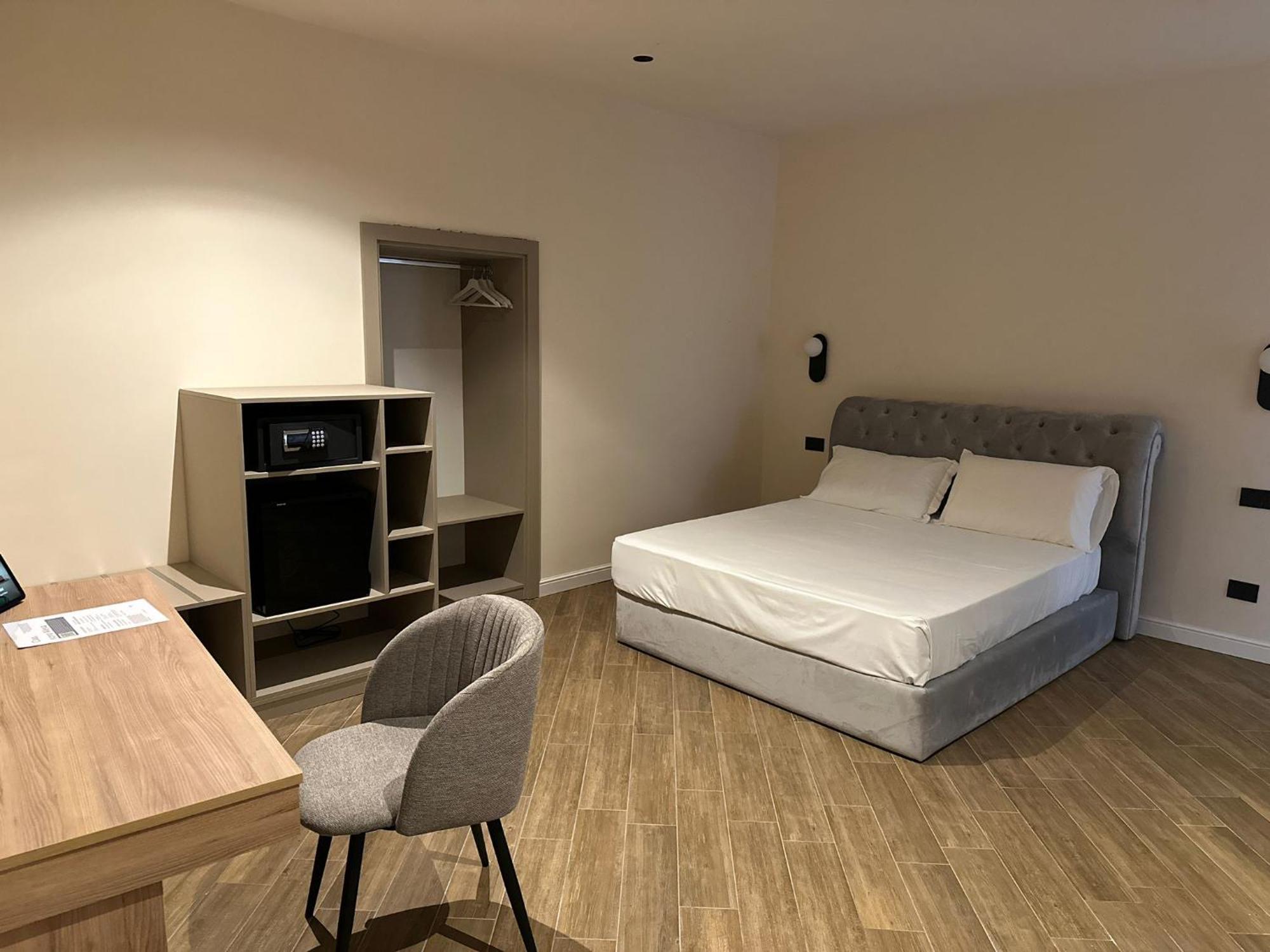 Maison Toledo Suites Naples Extérieur photo