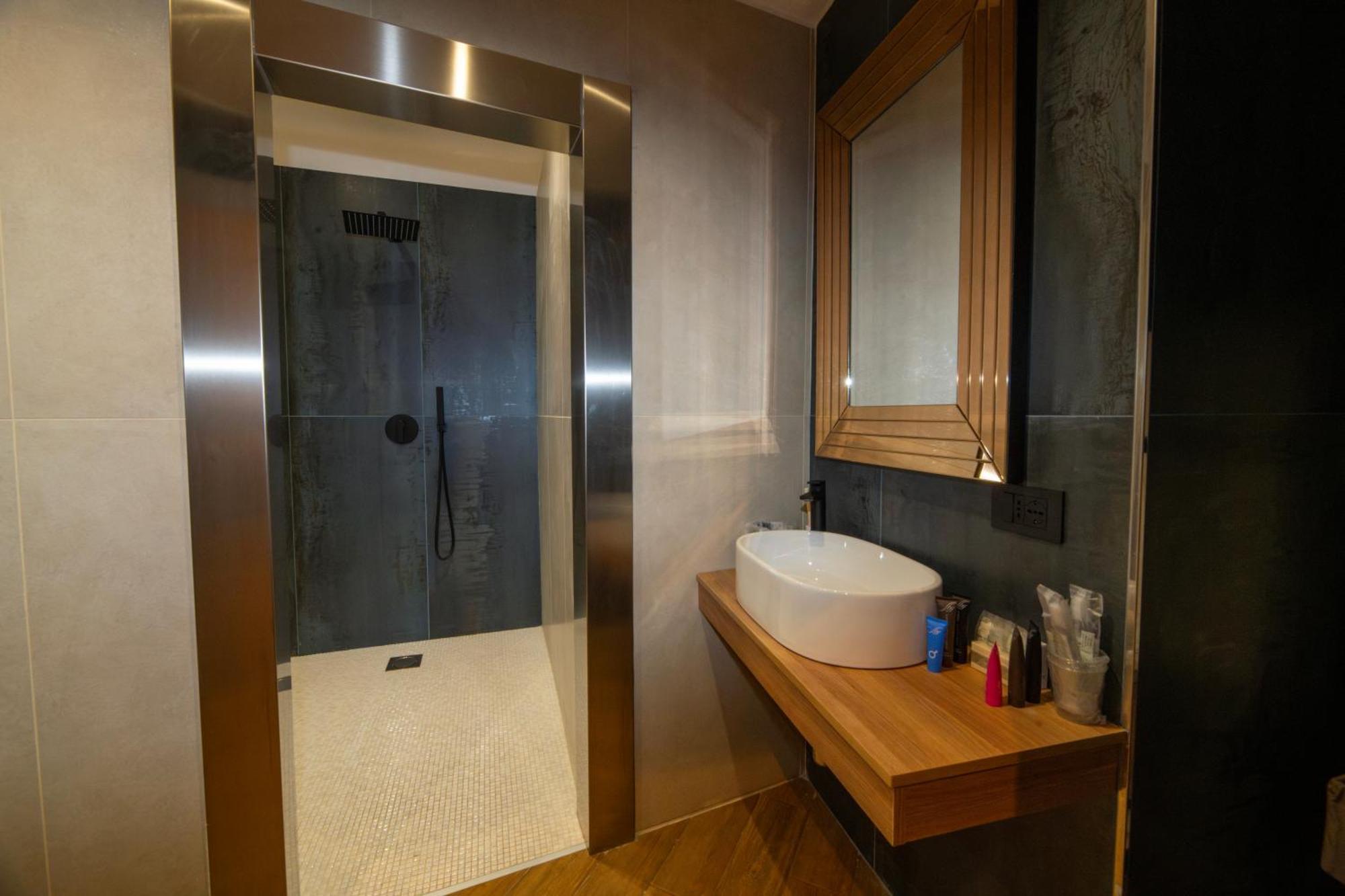 Maison Toledo Suites Naples Extérieur photo
