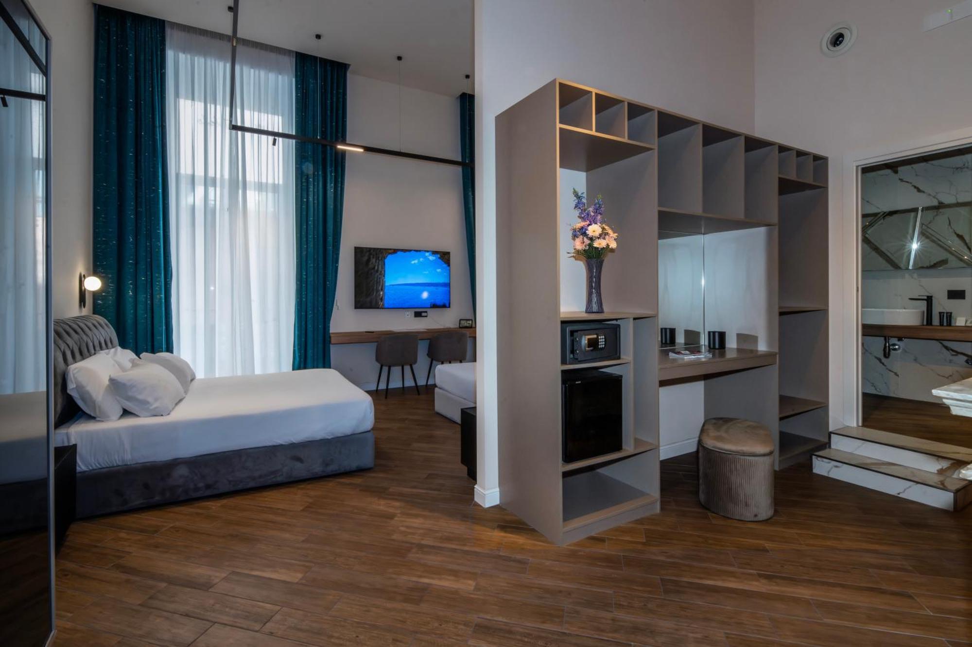 Maison Toledo Suites Naples Extérieur photo